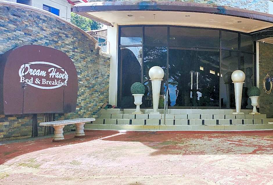 RedDoorz @ Dream Haven Bed & Breakfast