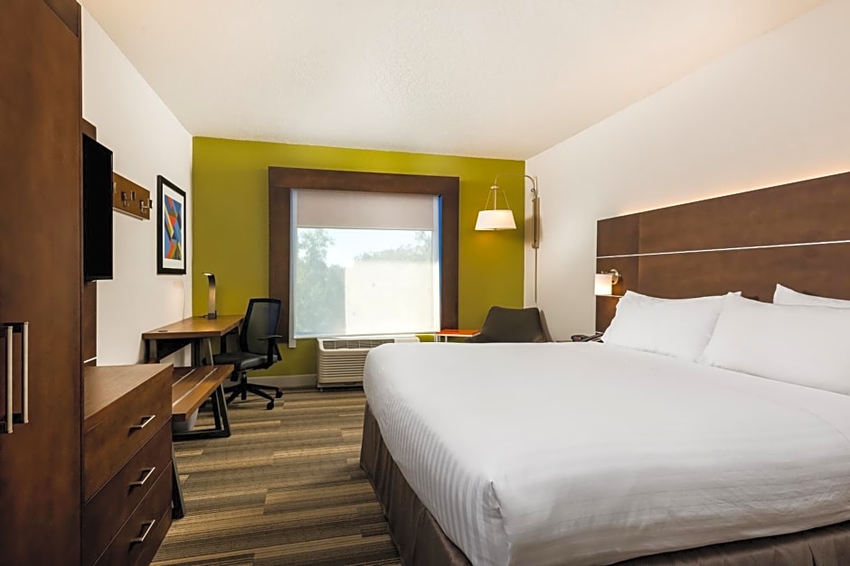 Holiday Inn Express Hotel & Suites Bartow