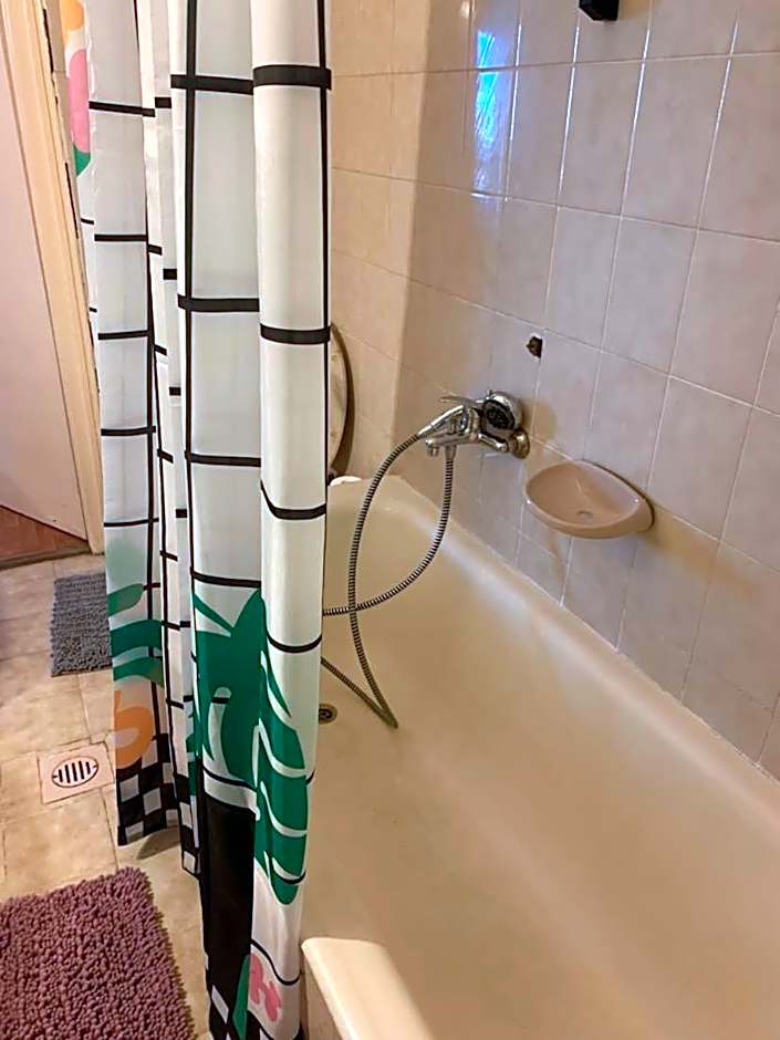 Cargo Rooms and Apartment