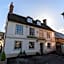 Greyhound Inn Wilton