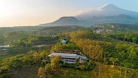 Royal Hotel and Outbound Trawas