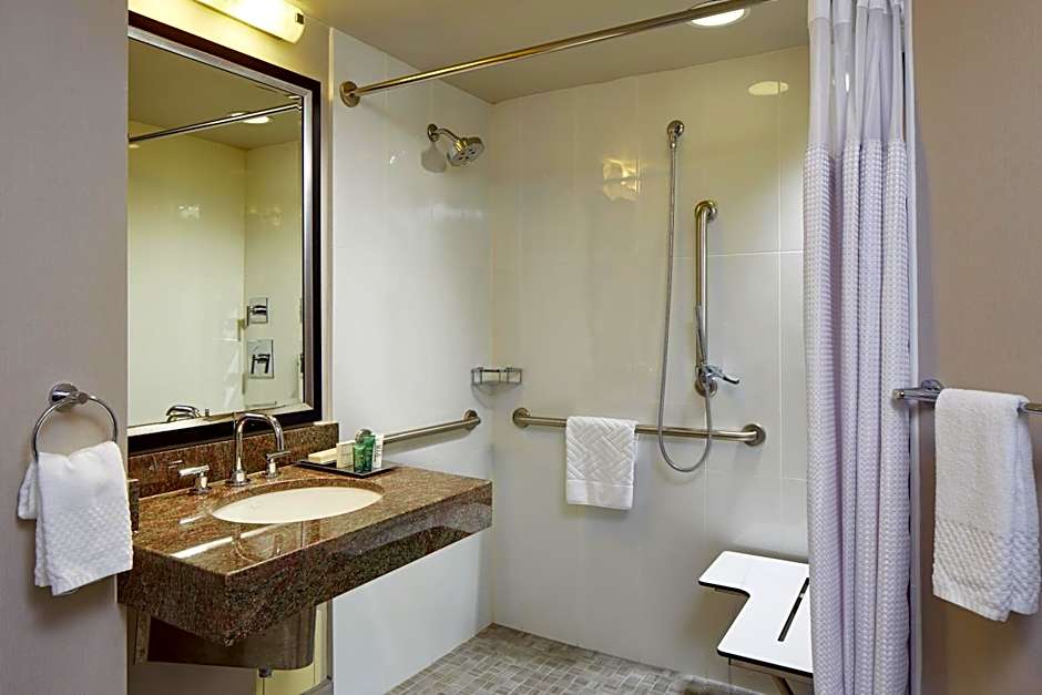 Hilton Long Beach