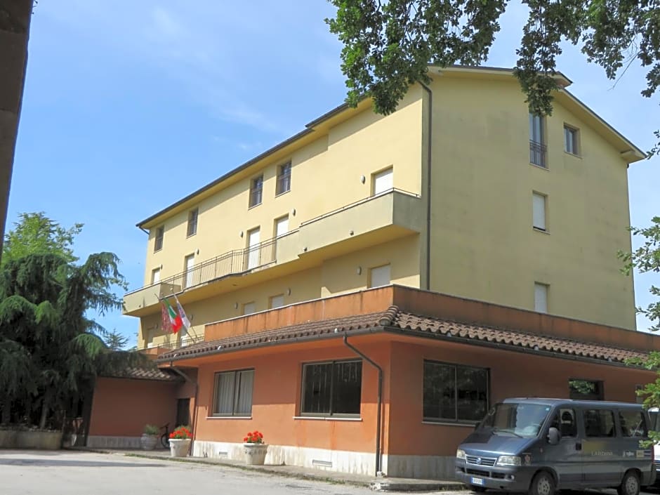 Hotel Ostello Settecolli Sport