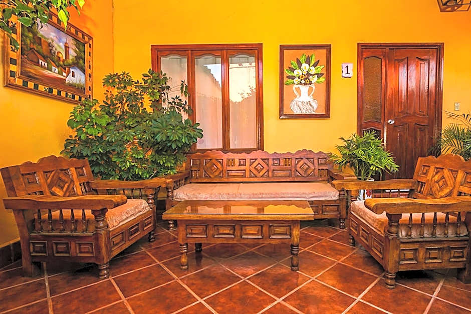 OYO Posada De Los Angeles