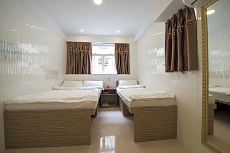 Triple Room with 1 Double and 1 Single Bed