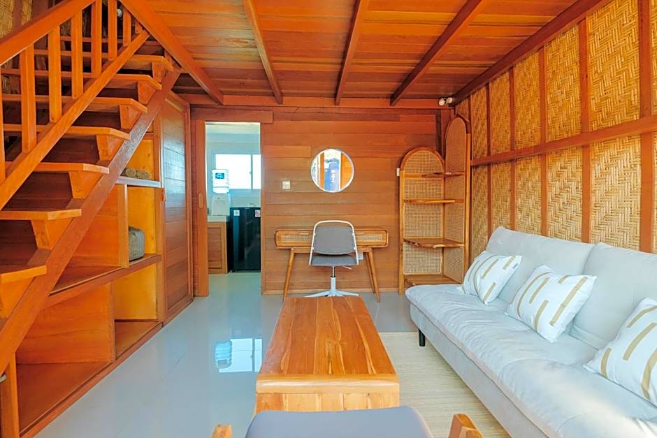 Murna Villa 3, A modern Balinese wooden house 360 GWK view