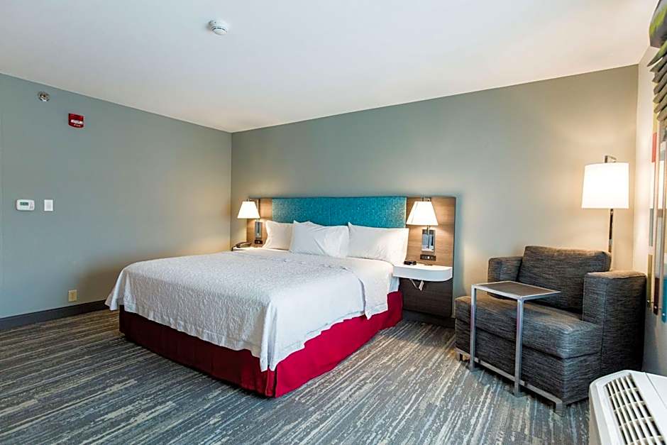 Hampton Inn By Hilton Bismarck