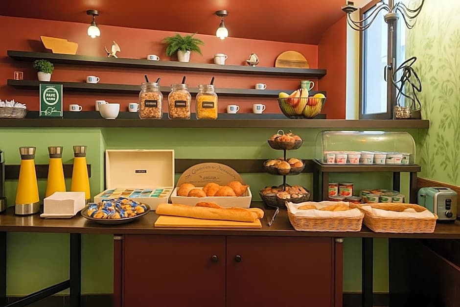 Walled off Hotel Paris