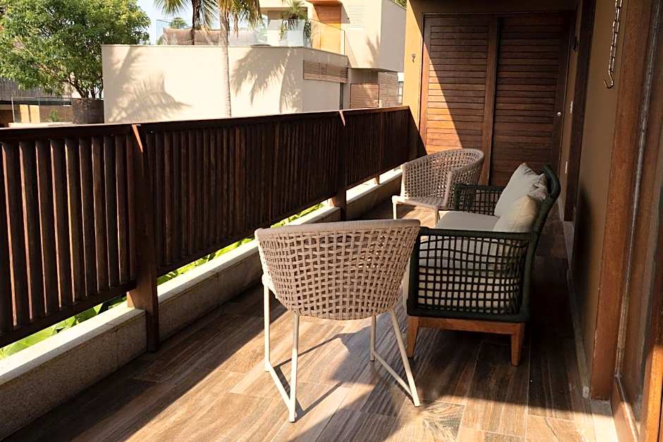 Casa com Ofurô, Piscina Aquecida e Cozinheira