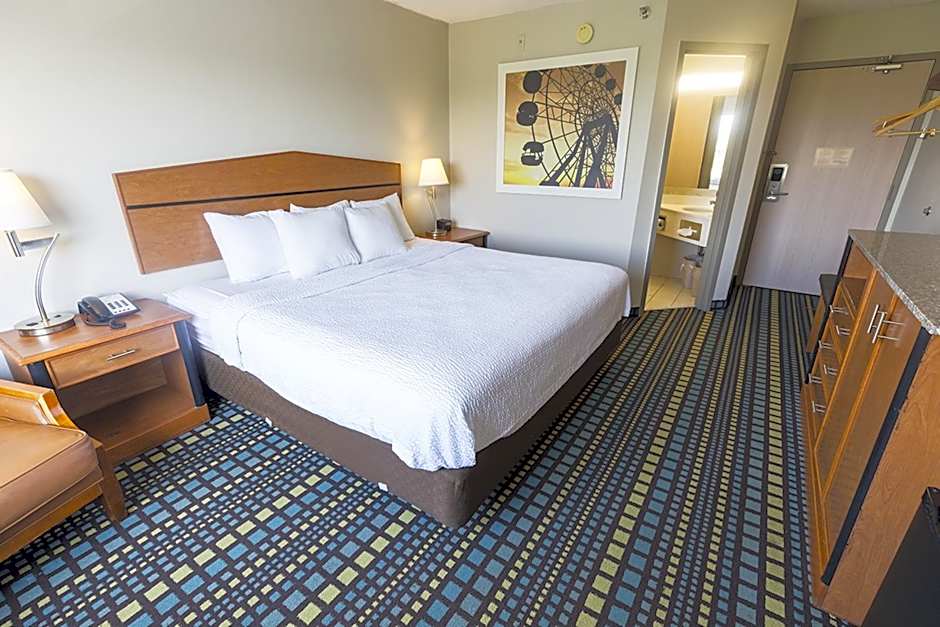 Days Inn by Wyndham Florence Cincinnati Area