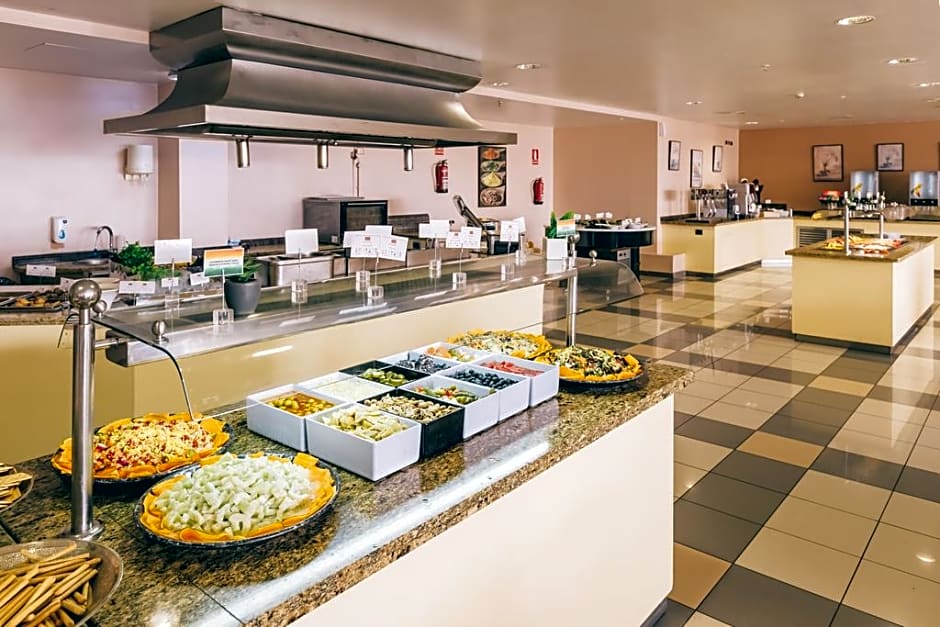 Grand Muthu Golf Plaza Hotel & Spa