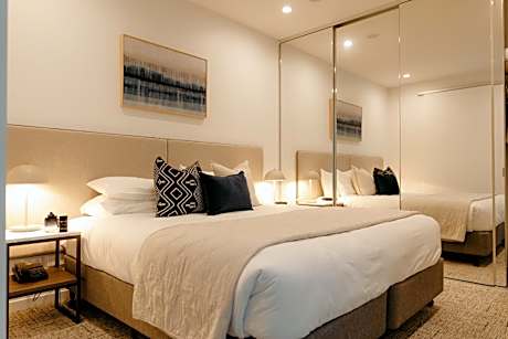 One Bedroom Apartment