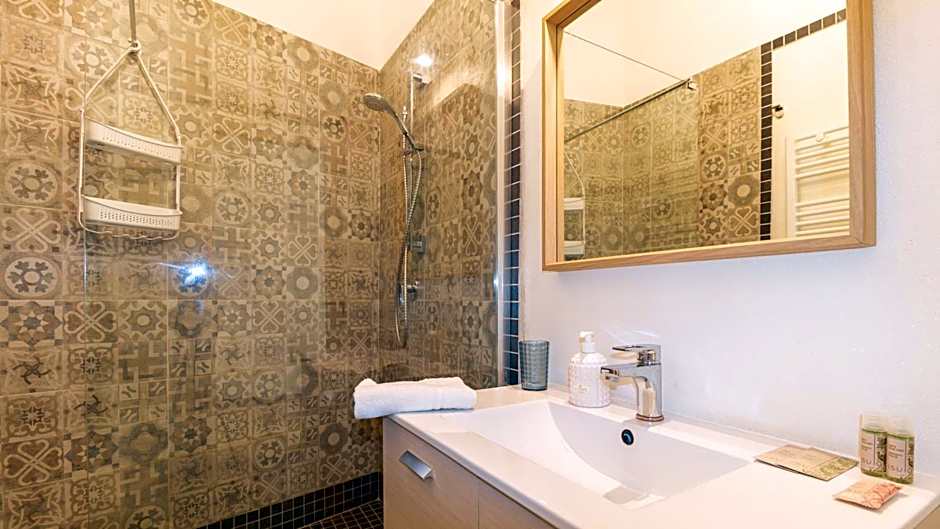 B&B Juighissa Leonora