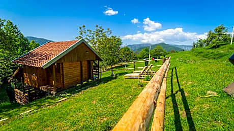 Robinzonski turizam "Robin` s Hood"