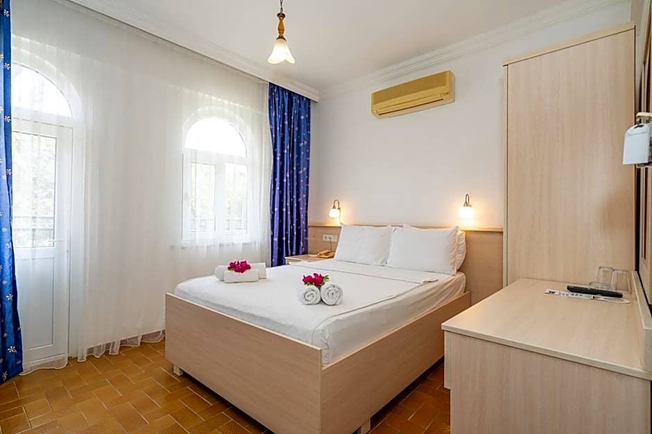 Gokcen Hotel & Apartments