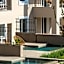 Bitzaro Grande Hotel & Suites