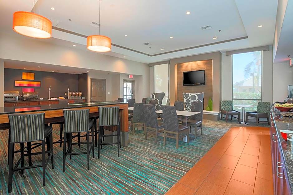 Residence Inn by Marriott Bakersfield