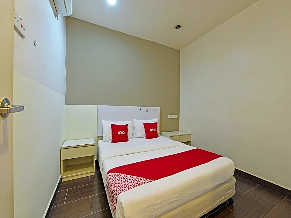 OYO 90853 New Soho Hotel