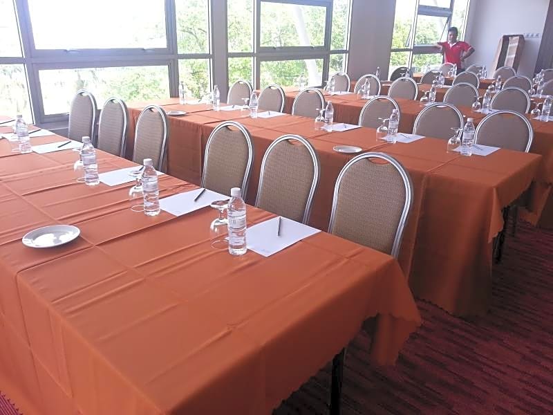 Lot 10 Boutique Hotel