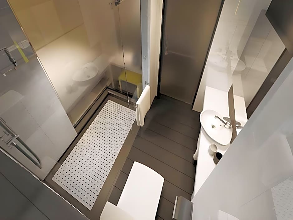 7 Days Inn Yunfu Luoding Central