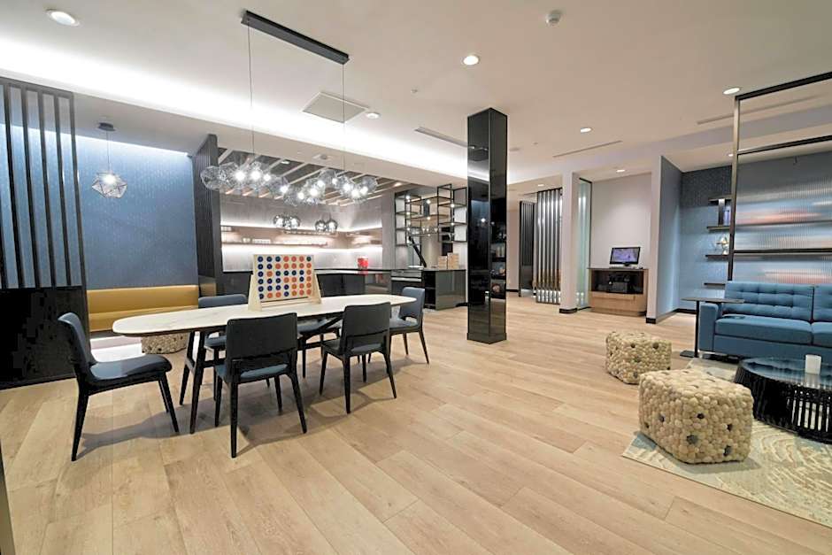 Sheraton Laval Hotel