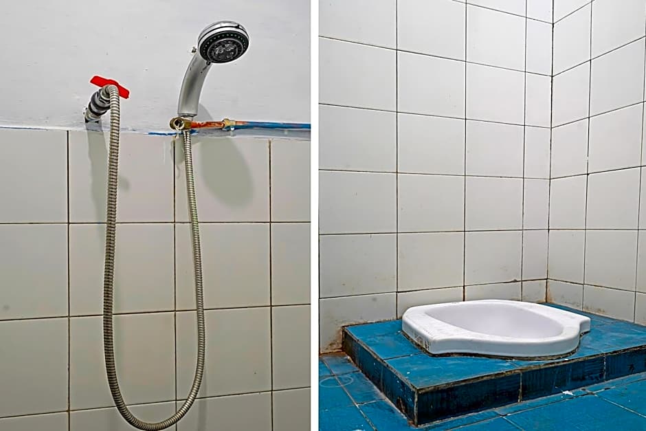 OYO Life 92694 Kost Nino