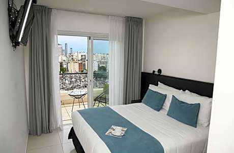 Cyan Recoleta Hotel