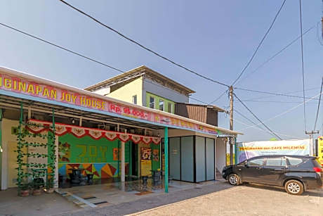 RedDoorz Syariah near PangkalBalam Port Pangkal Pinang