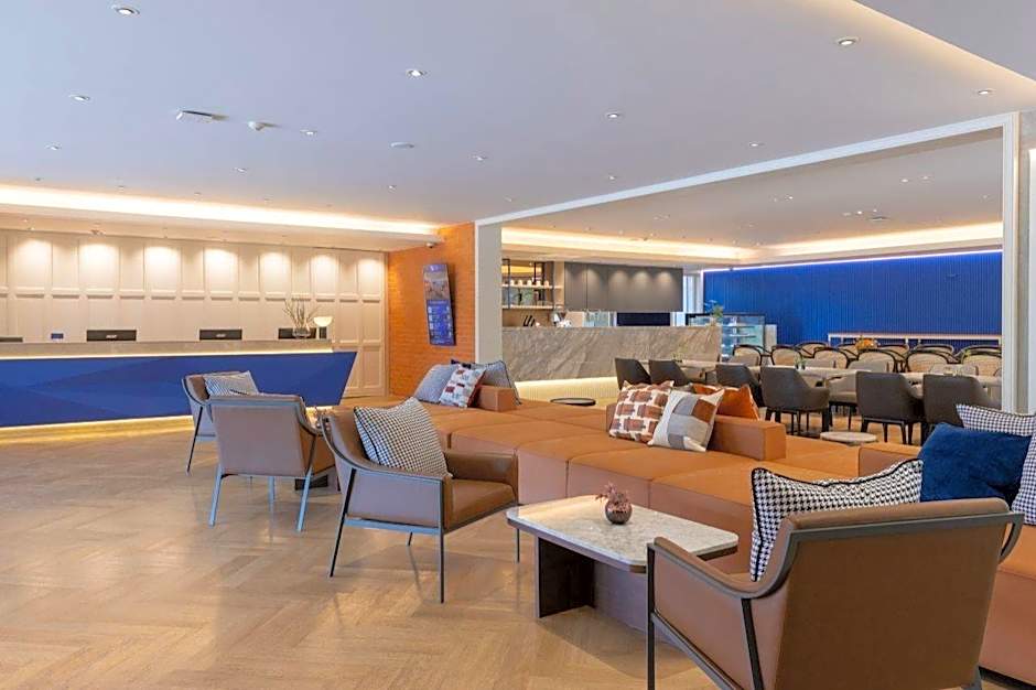 Blue Hippo Hotel