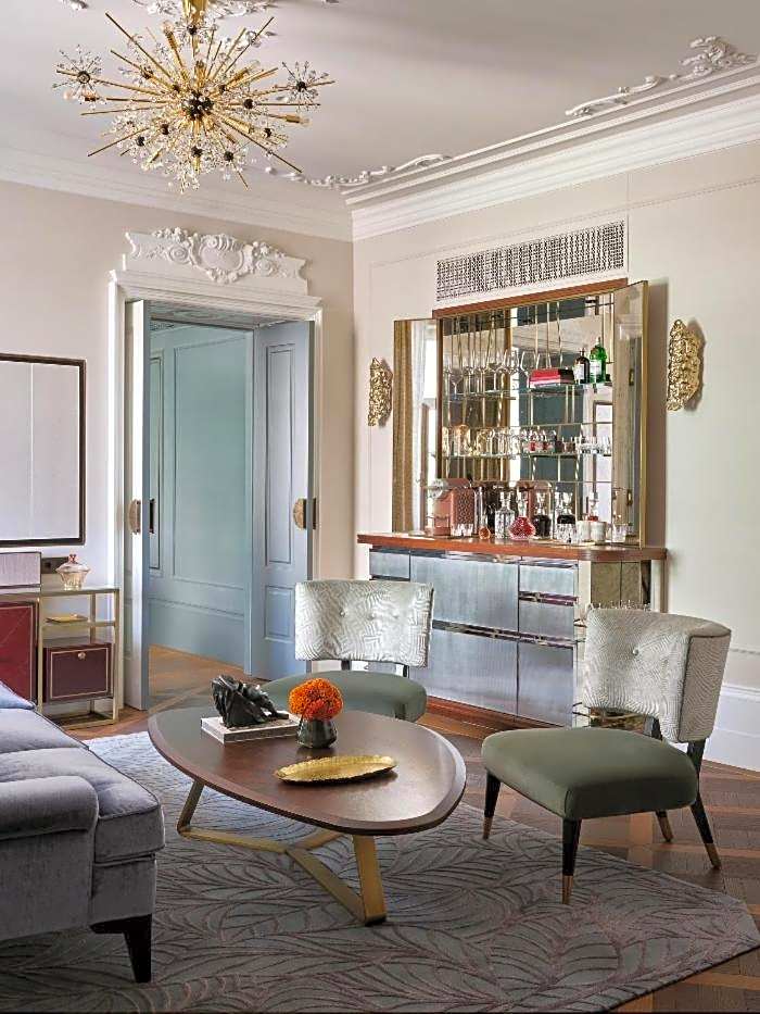 Rosewood Vienna