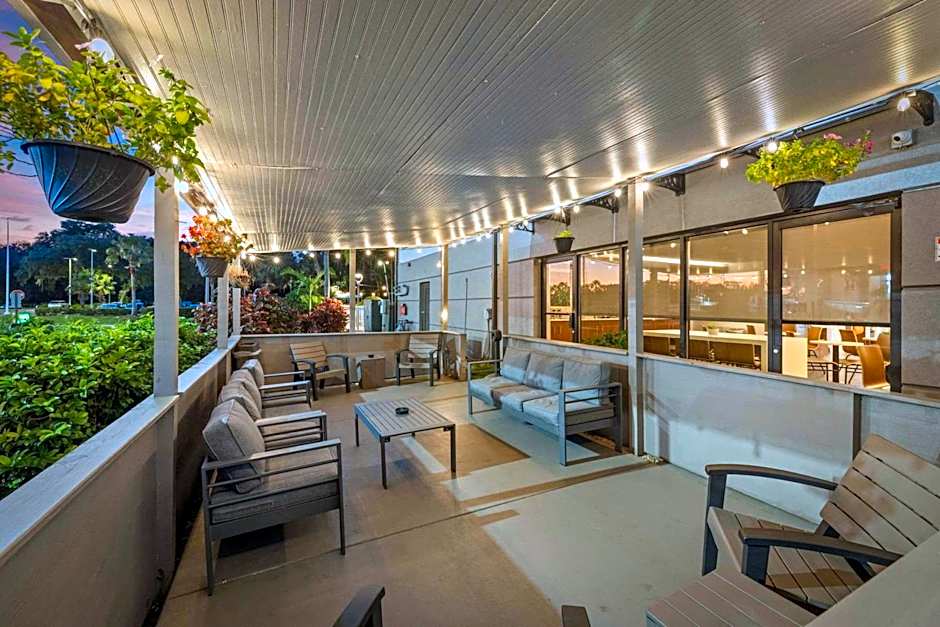 Clarion Pointe Lakeland I-4