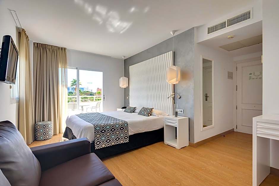 Cala Millor Garden Hotel - Adults Only