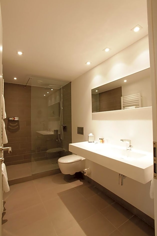 Hotel Gude