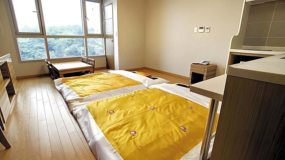 Photo 1 of 1 of Superior Condo, Partial Ocean View
