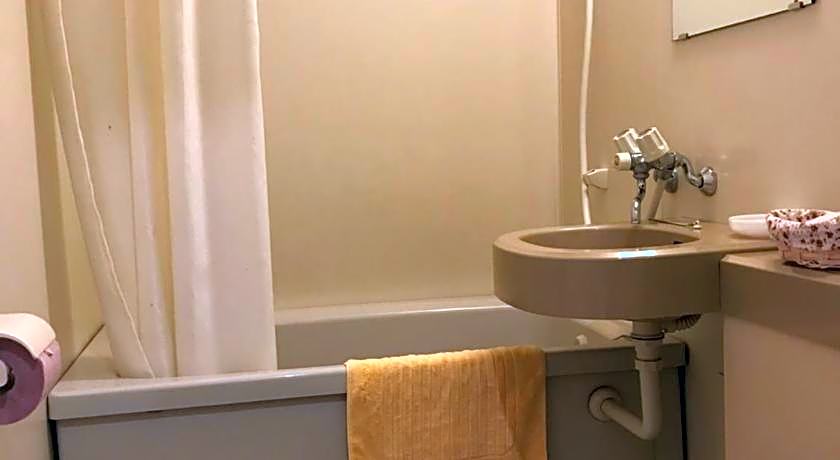 Petit Hotel Kurumi and Milk