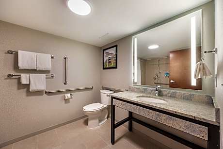 Superior King Room - Accessible, Tub