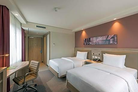 Twin Room - Non-Smoking