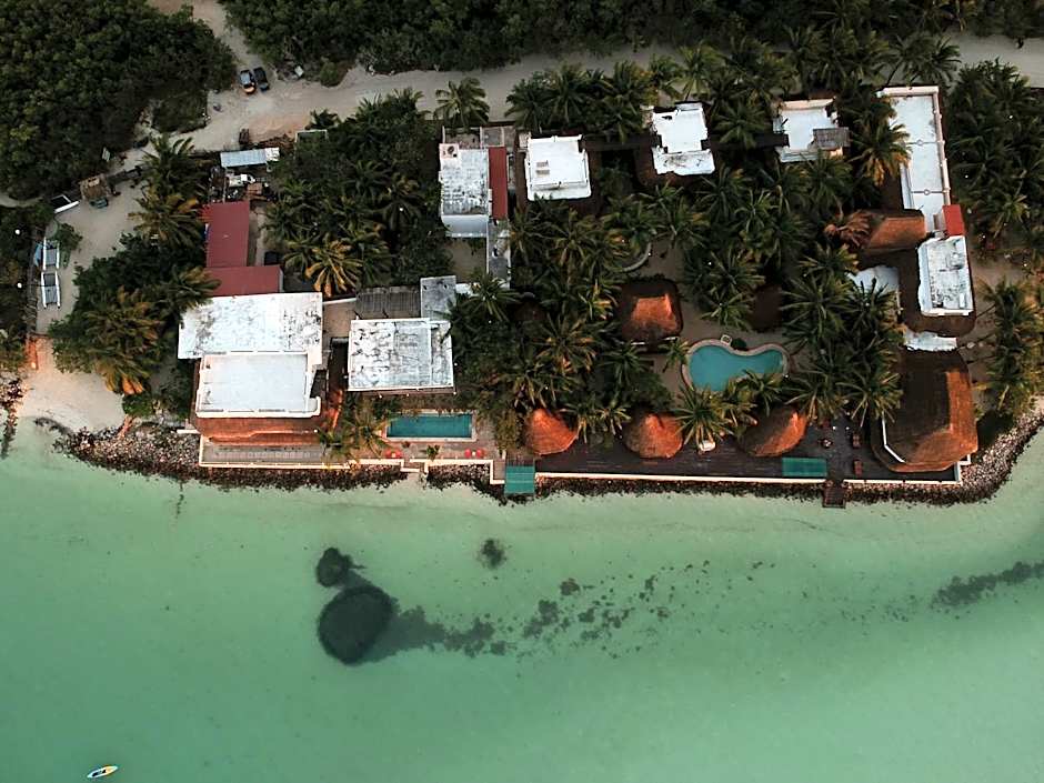 Las Nubes Holbox