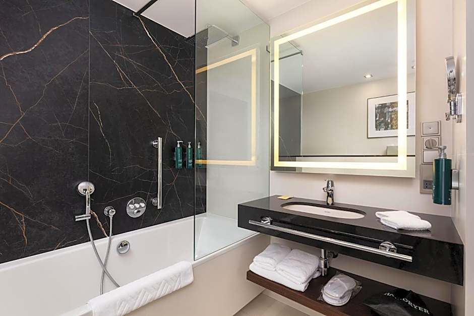 DoubleTree By Hilton Lodz