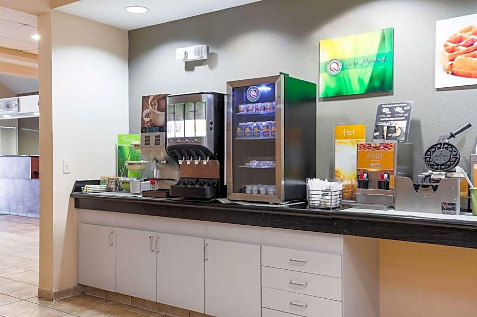 Quality Inn & Suites Lake Charles South