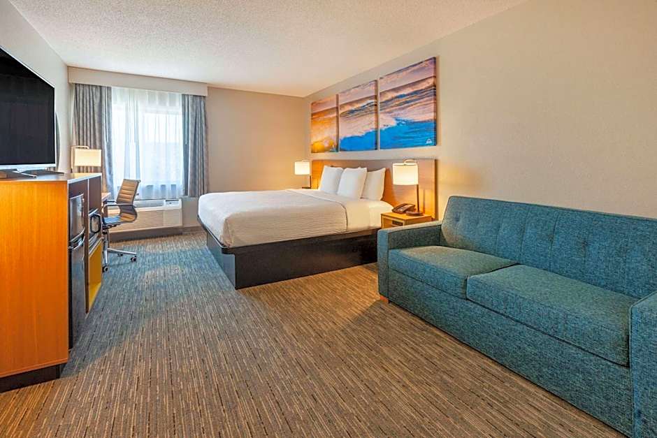 Days Inn by Wyndham Racine/Sturtevant