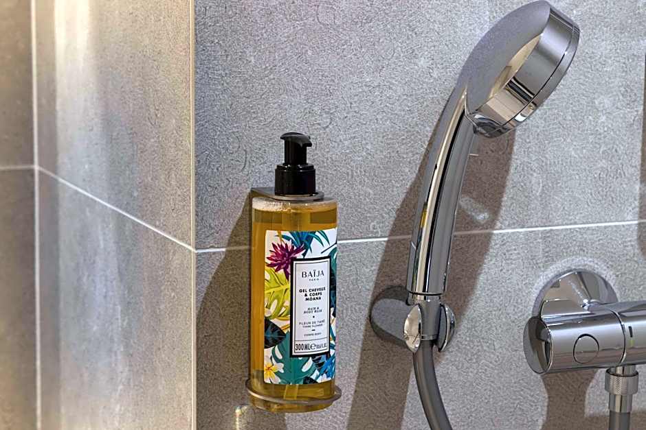 Hotel Paris Louis Blanc