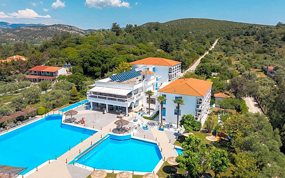 Kamari Beach Hotel