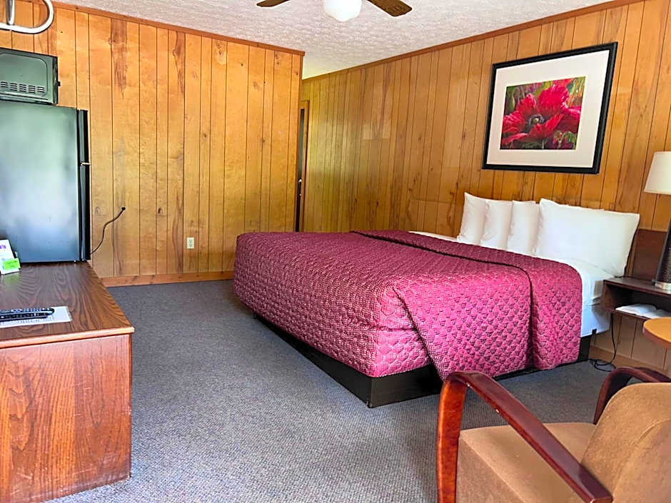 Photo 1 of 4 of Standard 1 King Bed
