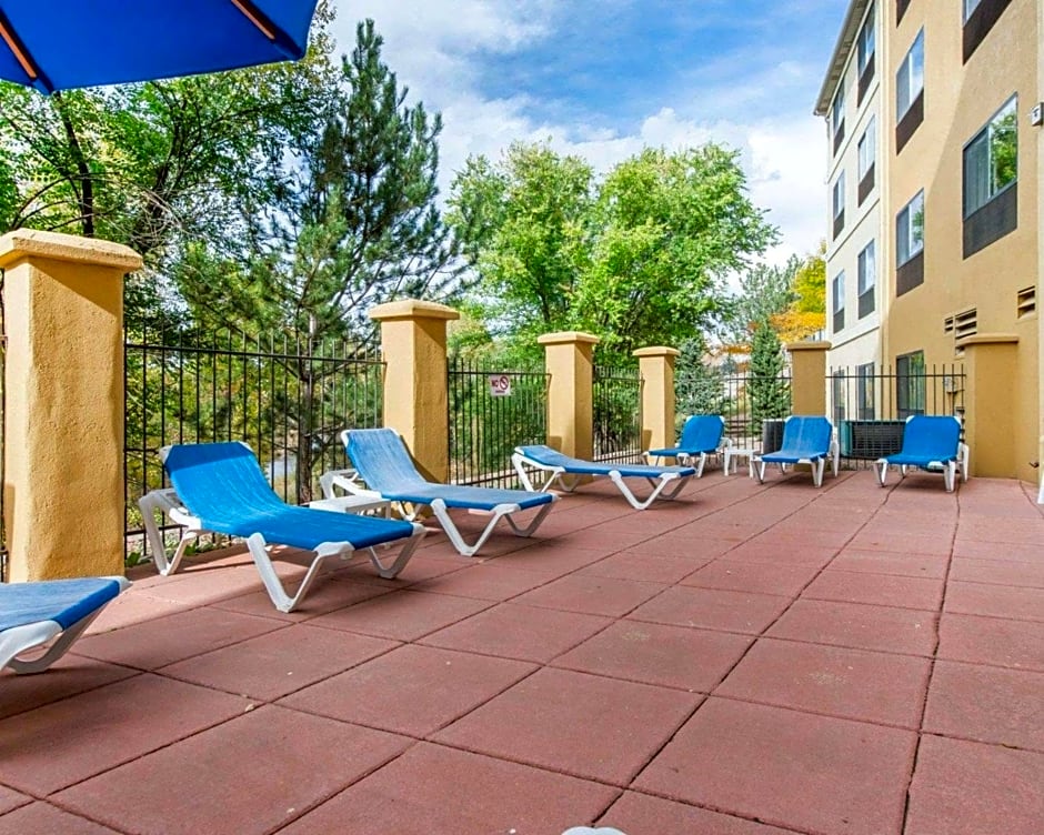 Comfort Inn North Colorado Springs