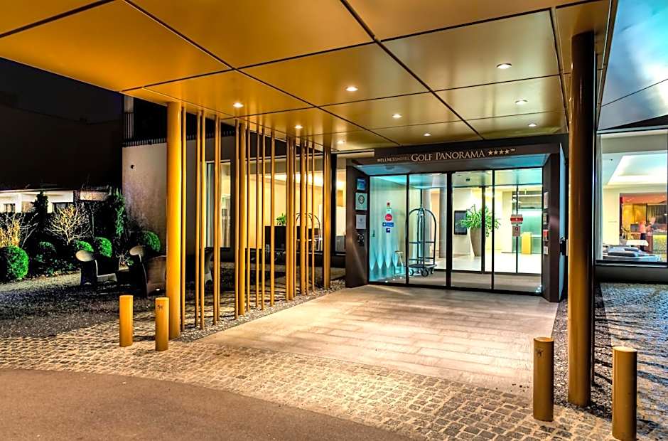Small Luxury Hotel Wellnesshotel Golfpanorama