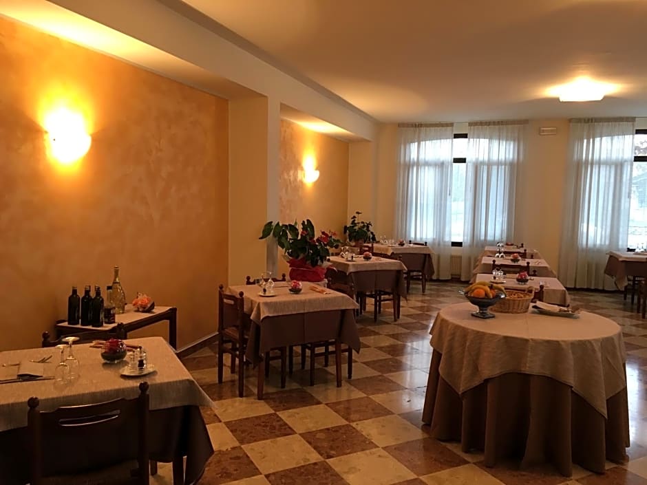 Hotel Ristorante Dotto