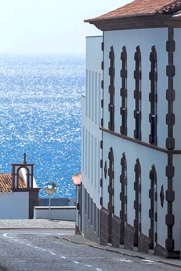 Azores Youth Hostels - Santa Maria