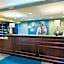 Holiday Inn Express & Suites Merrimack - Nashua by IHG