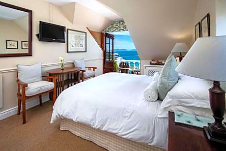 Standard Double Room with Sea View